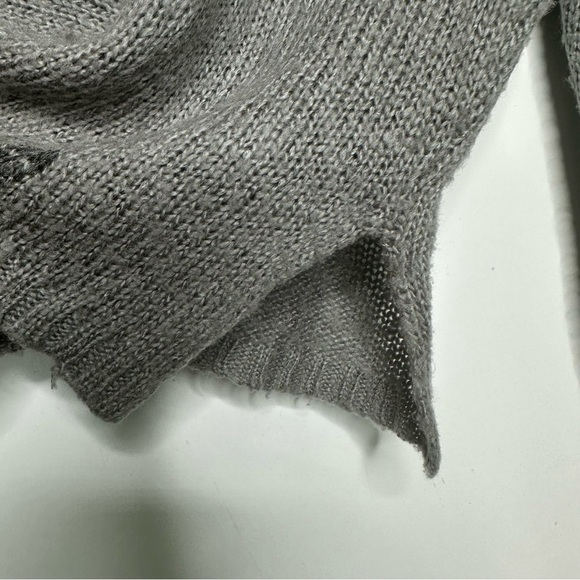 Wooden Ships Paola Buendia Grey Mini Skull Print Sweater Size S/M - Picture 10 of 11